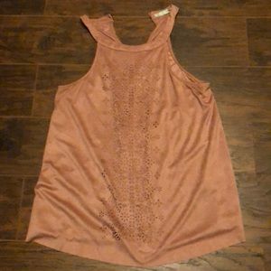 Women’s Maurices’s Suede like tank. Blush pink